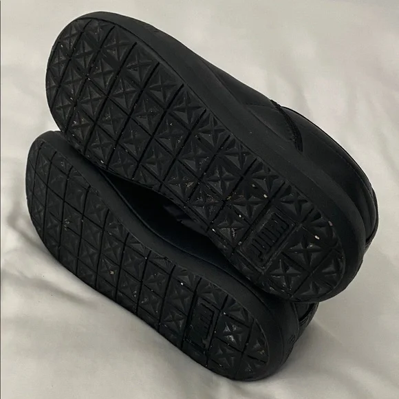 Puma Mayu Black Leather Puffy Slip On Sneakers Size 8 Women’s - Picture 12 of 14